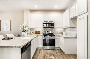 28253 Socorro St, Murrieta, CA 92563 - Photo 11