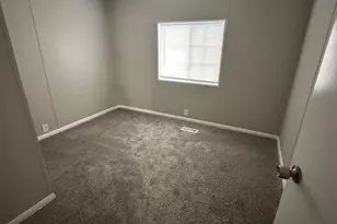 880 N Lake St, Hemet, CA 92544 - Photo 15