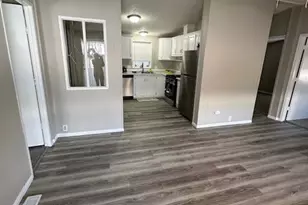 880 N Lake St, Hemet, CA 92544 - Photo 9