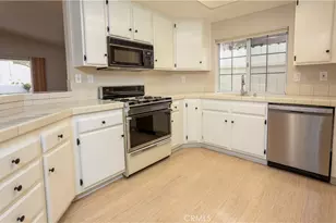 28050 Bavaria Dr, Menifee, CA 92585 - Photo 3