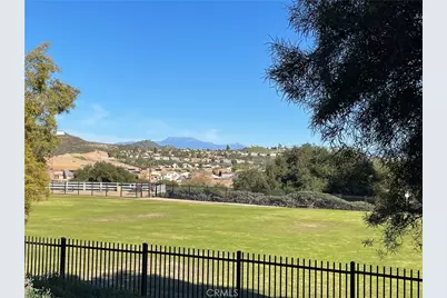 37528 Windsor Court, Murrieta, CA 92562 - Photo 23