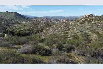 7 Turtle Creek Rd, Lake Elsinore, CA 92530 - Photo 15