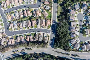 22952 Joaquin Ridge Dr, Murrieta, CA 92562 - Photo 23