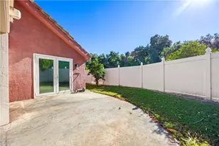 22952 Joaquin Ridge Dr, Murrieta, CA 92562 - Photo 17