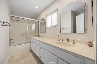 22952 Joaquin Ridge Drive, Murrieta, CA 92562 - Photo 15