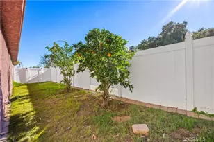 22952 Joaquin Ridge Dr, Murrieta, CA 92562 - Photo 19