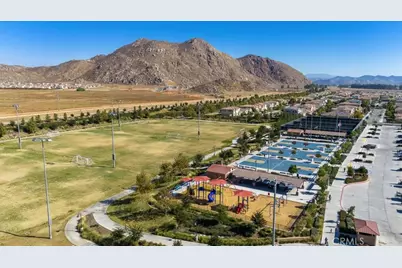 27588 Gruber, Menifee, CA 92585 - Photo 59