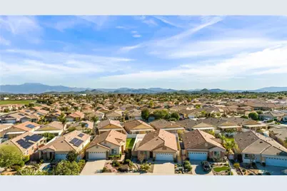 30300 Cherry Opal, Menifee, CA 92584 - Photo 27