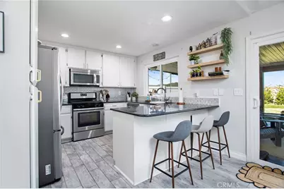 26108 Baldy Peak, Menifee, CA 92586 - Photo 17