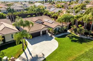 26635 Paddington Ct, Murrieta, CA 92563 - Photo 5