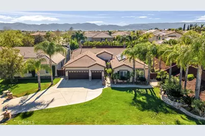 26635 Paddington Court, Murrieta, CA 92563 - Photo 7