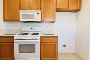 27946 Panorama Hills Dr, Menifee, CA 92584 - Photo 25