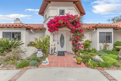 27800 Chantal Drive, Hemet, CA 92544 - Photo 7