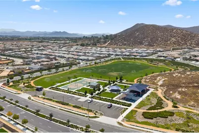 28314 Levi, Menifee, CA 92585 - Photo 37