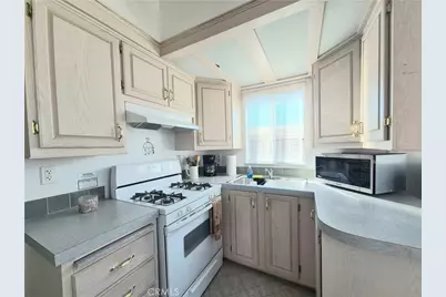 1357 Sierra Drive, San Jacinto, CA 92583 - Photo 9