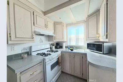 1357 Sierra Drive, San Jacinto, CA 92583 - Photo 9