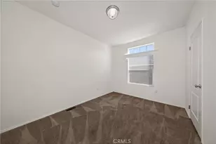 1300 W Menlo Ave, Hemet, CA 92543 - Photo 17