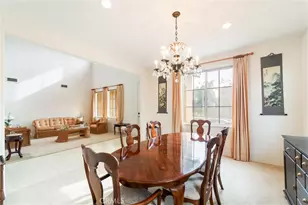 17191 Greentree Dr, Riverside, CA 92503 - Photo 9