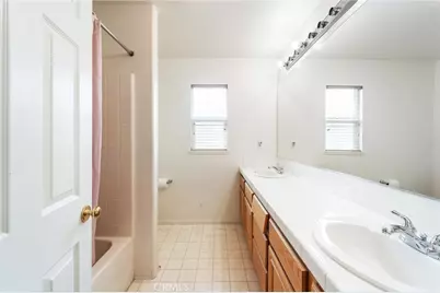 17191 Greentree Drive, Riverside, CA 92503 - Photo 37