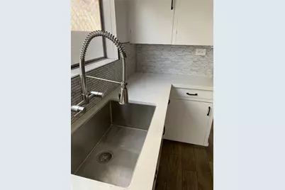 1240 W 22nd St, San Pedro, CA 90731 - Photo 17