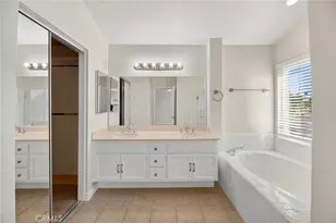 24471 Saradella Ct, Murrieta, CA 92562 - Photo 29