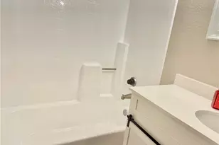 622 Parkview Dr, Lake Elsinore, CA 92530 - Photo 13