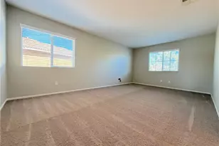 33843 Petunia St, Murrieta, CA 92563 - Photo 5