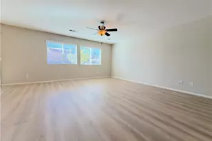 33843 Petunia St, Murrieta, CA 92563 - Photo 3