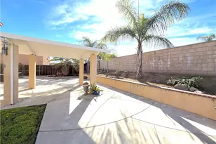 33843 Petunia St, Murrieta, CA 92563 - Photo 7