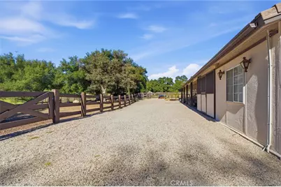 40730 Calle Bandido, Murrieta, CA 92562 - Photo 41