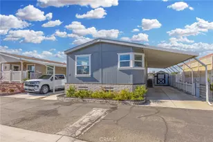 22221 Bloomfield, Hawaiian Gardens, CA 90630 - Photo 3