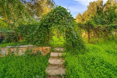 1027 S Live Oak Park, Fallbrook, CA 92028 - Photo 23