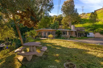 1027 S Live Oak Park, Fallbrook, CA 92028 - Photo 7