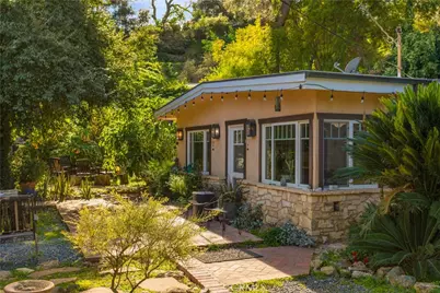 1027 S Live Oak Park, Fallbrook, CA 92028 - Photo 5