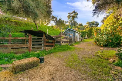 1027 S Live Oak Park, Fallbrook, CA 92028 - Photo 29