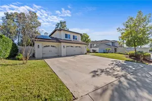 39440 Countryside, Murrieta, CA 92562 - Photo 5