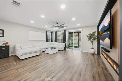 25174 Hoofprint, Wildomar, CA 92595 - Photo 21