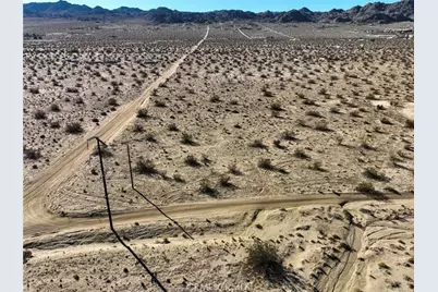 64085 Desert Trail Dr, Joshua Tree, CA 92252 - Photo 5
