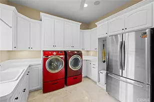 21051 Via Sevilla, Murrieta, CA 92562 - Photo 33