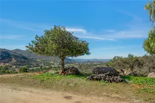 9874 Chocolate Summit, El Cajon, CA 92021 - Photo 31