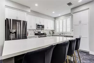 625 Savi Dr, Corona, CA 92878 - Photo 15