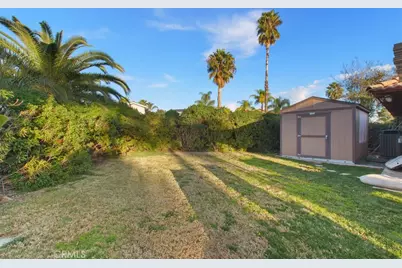 30005 Swan Point Dr., Canyon Lake, CA 92587 - Photo 31