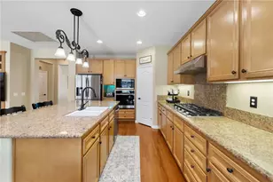 27665 Bottle Brush Way, Murrieta, CA 92562 - Photo 15