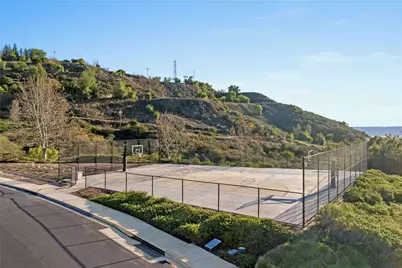 27665 Bottle Brush Wy, Murrieta, CA 92562 - Photo 51