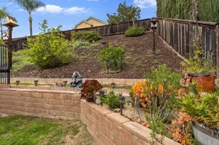 39815 Highbury Dr, Murrieta, CA 92563 - Photo 41
