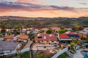 29710 Longhorn Dr, Canyon Lake, CA 92587 - Photo 9