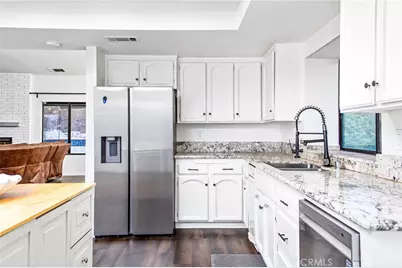 29710 Longhorn Drive, Canyon Lake, CA 92587 - Photo 17