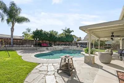 569 Overleaf, San Jacinto, CA 92582 - Photo 35