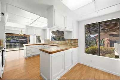 30291 Hiding Bass Place, Canyon Lake, CA 92587 - Photo 7