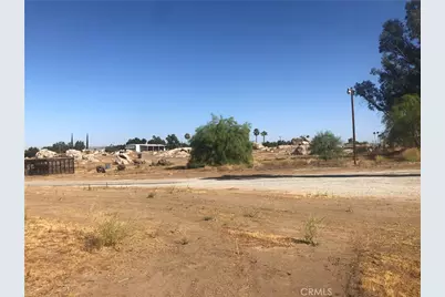 1890 S State, Hemet, CA 92543 - Photo 11